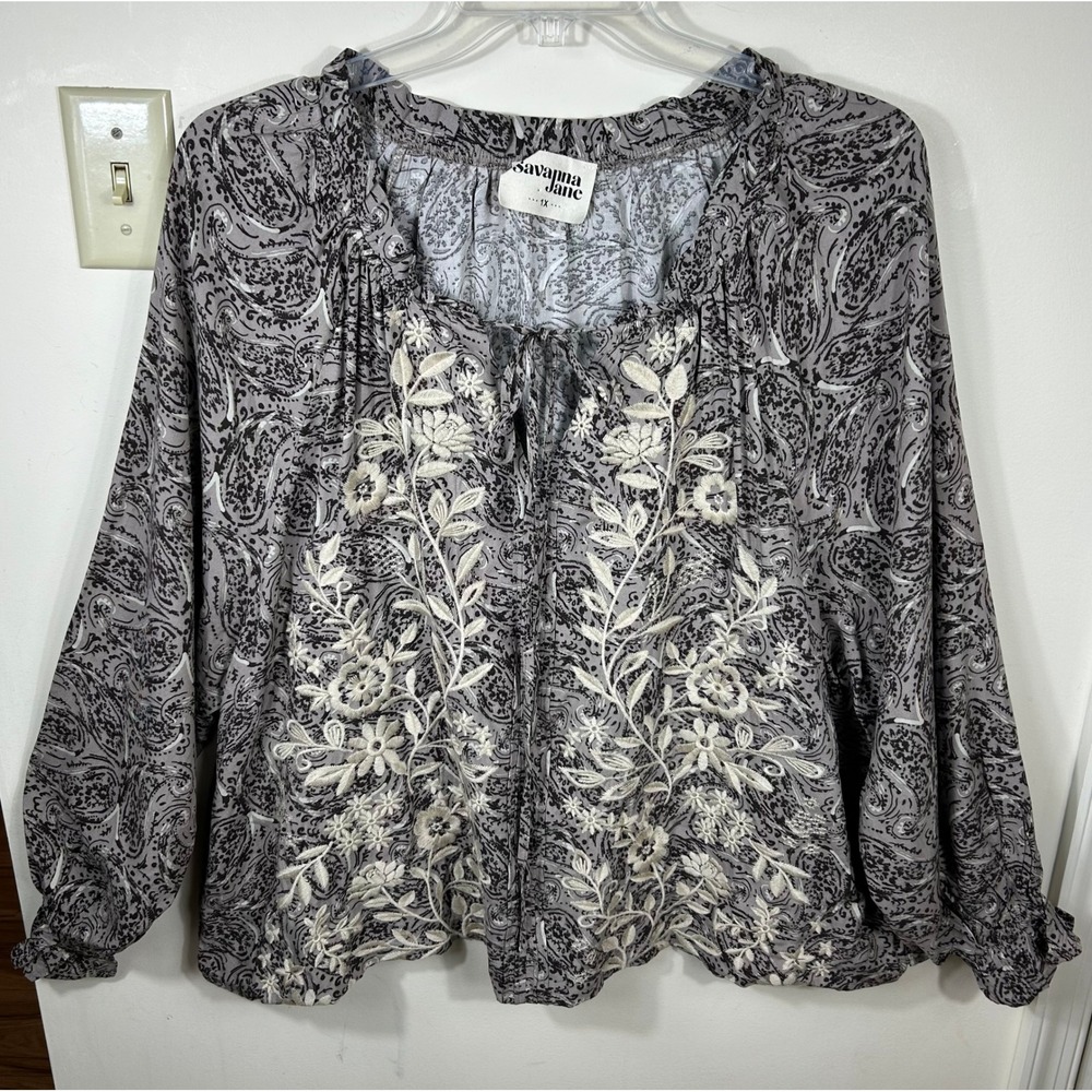 Savanna Jane Blouse Women 1X Gray Embroidered Paisley Floral Boho Peasant Top